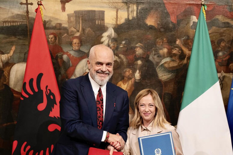 L’accordo di Meloni con l’Albania è una vergogna per l’Italia e per l’Europa